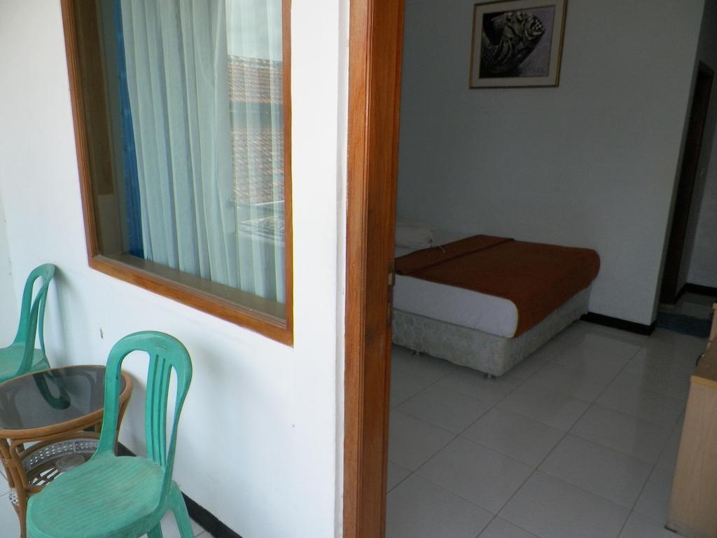Aquarium Hotel Pangandaran Room photo